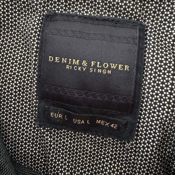 DENIM & FLOWER
RICKY SINGH size L - Picture 7 of 10